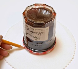 posizionare il coperchio del barattolo posizionare il coperchio del barattolo