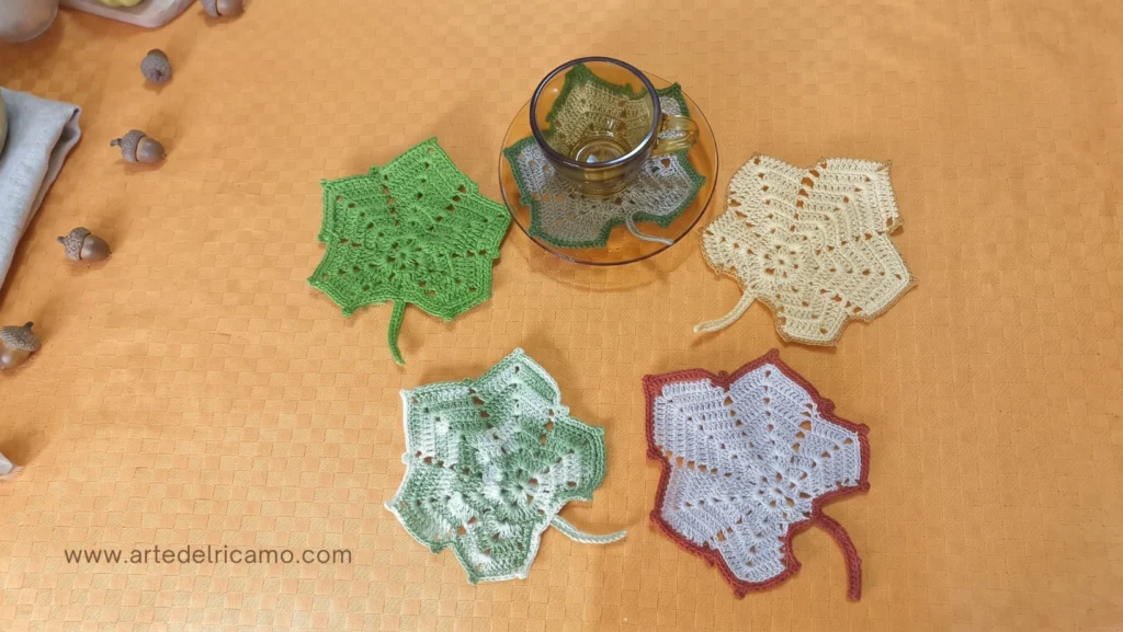 foglie di uva a uncinetti ideali per sottobicchieri o segnaposto per decorare la tavola in autunno